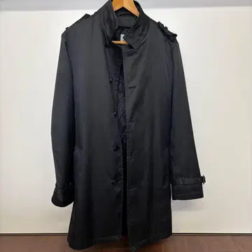 정장용 코트 블랙 테트옴