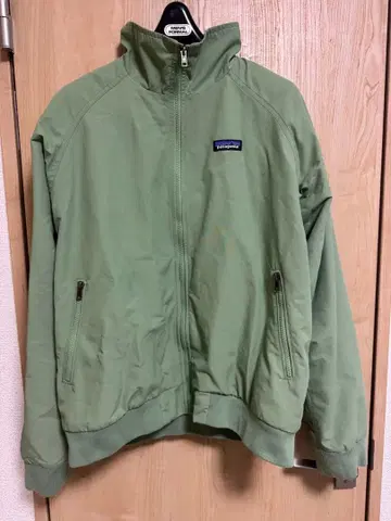파타고니아 배기스 자켓 MACH L 사이즈