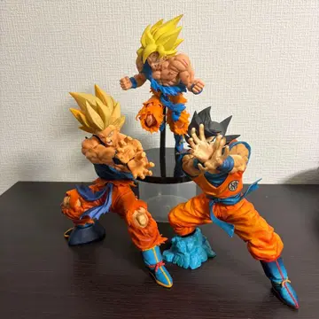 드래곤볼 피규어 초사이어인 손오공 나메크성