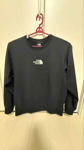THE NORTH FACE 블랙 트레이닝복