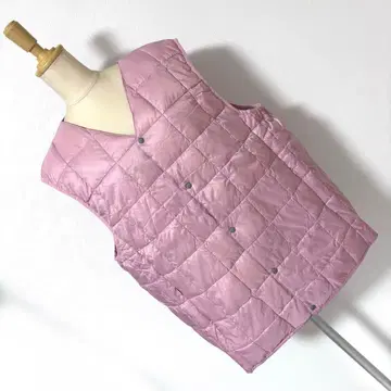 새상품 TAION 베이직 V넥 버튼 이너 다운 베스트 수납 봉투 포함