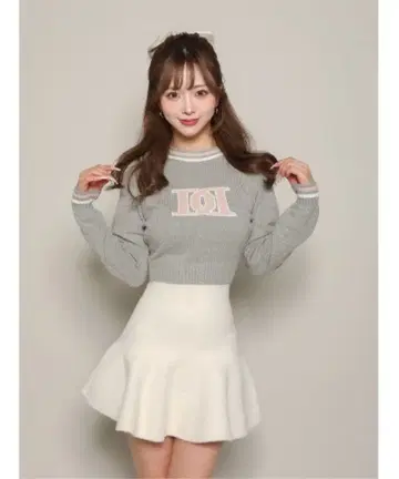 다리치 레트로 DD 로고 니트탑