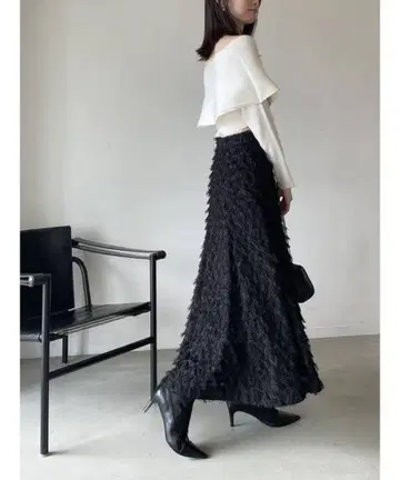 SNIDEL 자카드 플레어 스커트 블랙