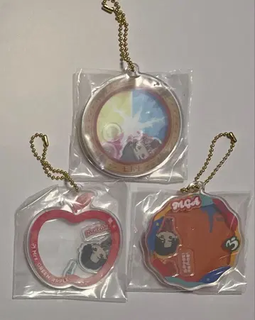 미세스 제일복권 E상 바스락 아크릴 참 오오모리 모토키 3종