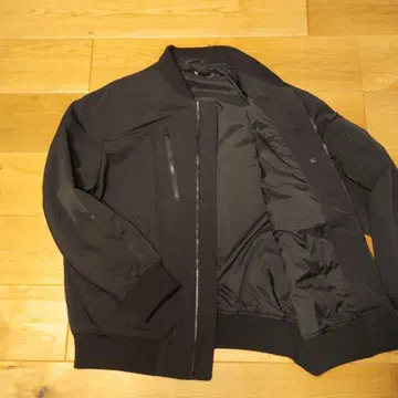 [ 새상품급 ] 유니클로 +J MA-1 블루종 블랙 L 질 샌더