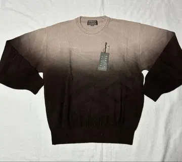 DEMAIN CLAIR 그라데이션 스웨터