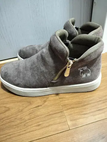 MOZ 모즈 겨울 신발 브라운 24cm