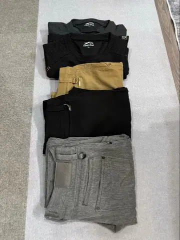 워크맨 팬츠, 스웨터 묶음 판매