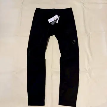 25aw 새상품 C.P.COMPANY 씨피 컴퍼니 카고 팬츠 46