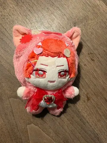 이레이스 리우라 5주년 봉제 인형