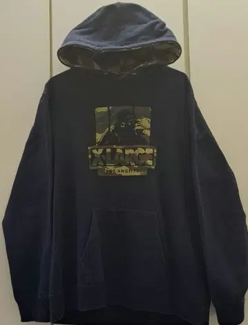 XLARGE 네이비 x 카모플라쥬 스트릿 스타일 후드티