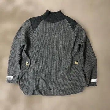 JAYRO 그레이 하이넥 스웨터