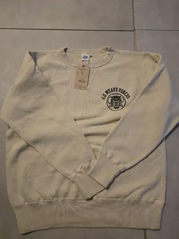 [ 미사용 새상품 ] 프린트 맨투맨 [ 8156A ]