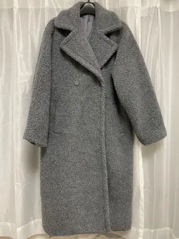 보아 빅 칼라 더블 체스터 코트 그레이