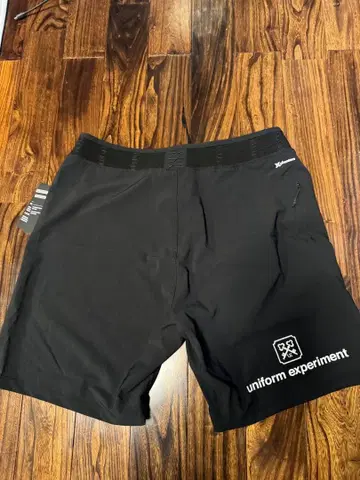 유니폼 익스페리먼트 x 할리 숏팬츠 사이즈 32
