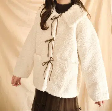 merrylatte 리본 보아 자켓