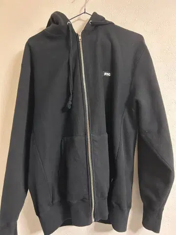 FTC 스몰박스로고 후드티