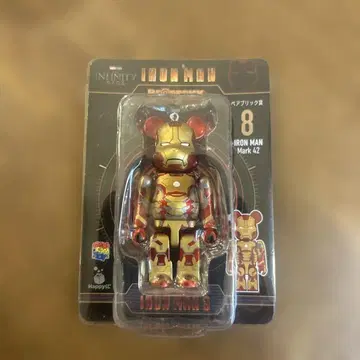 베어브릭 아이언맨 마크 42