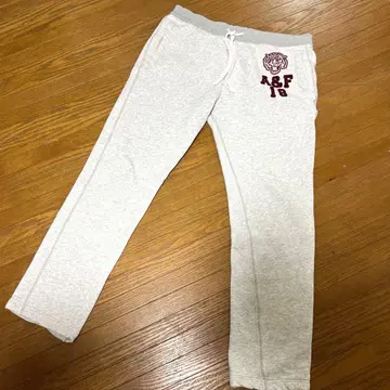 아바크롬비&피치 팬츠 몇 번 안 입었습니다