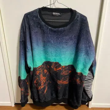 초레어 reversal 풍경 프린트 트레이닝복 L 사이즈