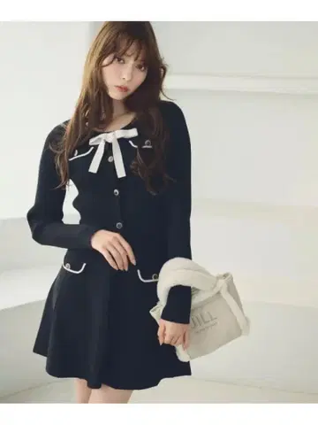 배색 리브 니트 셋업 JILL by JILL STUART