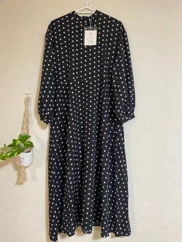 흑백 도트 원피스