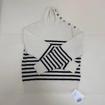 아이보리 터틀넥 스웨터 S