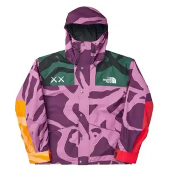 KAWS x The North Face 레트로 1986 재킷