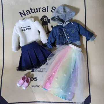 해시태그 리카짱 옷 갈아입기 의류 세트 아이템 추가