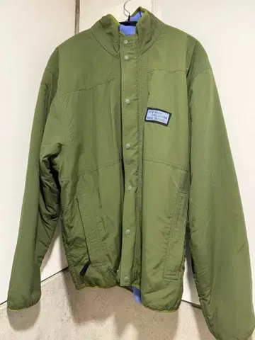리볼버 자켓 L 사이즈 올리브 그린