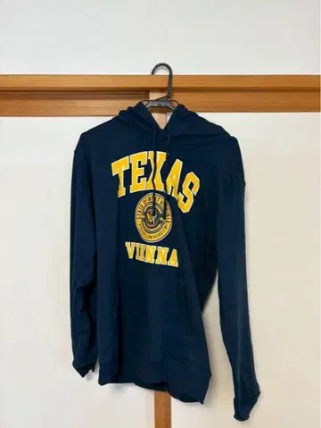 TEXAS VIENNA 후드 부착 후드티 네이비