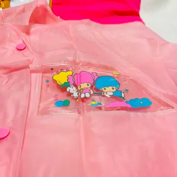 미키마우스 레인코트 리틀트윈스타 키키라라 피카츄