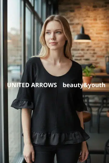 UNITED ARROWS 유나이티드 애로우즈 프릴 티셔츠