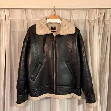 오버핏 양가죽 무스탕