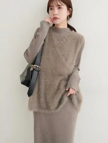 페더 페플럼 베스트 + 리브 타이트 원피스 SET