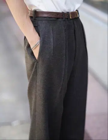 MAATEE&SONS JEFFELY TWEED CHACOAL PANE 2