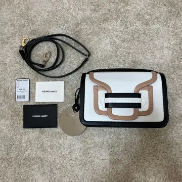 피에르 아르디 PIERRE HARDY 알파 백 화이트