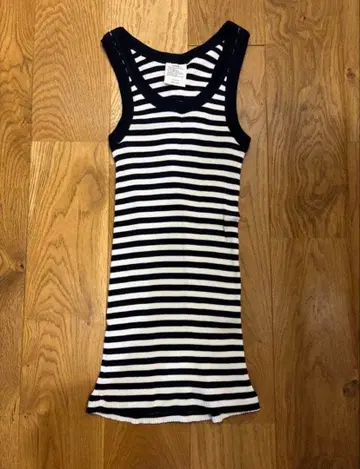 HYKE 스트라이프 탱크탑 네이비/화이트