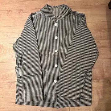 스트라이프 패턴 커버올