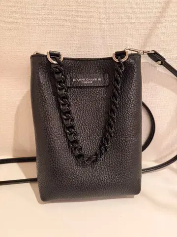 GIANNI CHIARINI 카밀라 블랙