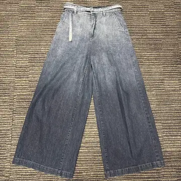 컨디션 최상 실루엣 그라데이션 와이드 스트레이트 데님