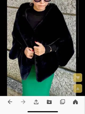 JENNE 리치 볼륨 퍼 케이프 블랙