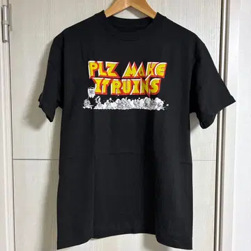 PLZ MAKE TRUINS 블랙 T셔츠