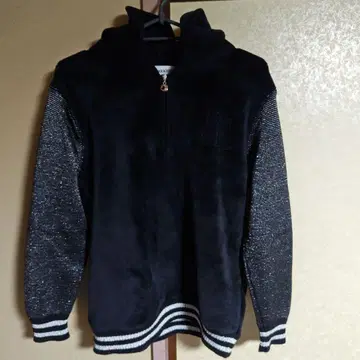 Black&White 후드 부착 자켓 L 사이즈