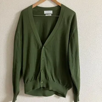 투모로우랜드 TOMORROWLAND 가디건 니트