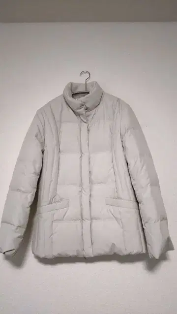 맥클레거 화이트 다운 자켓 M