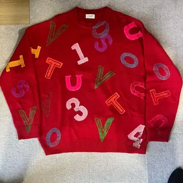 3.14 레드 니트 스웨터 알파벳 자수