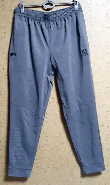 뉴욕 양키스 조거 팬츠 LL 사이즈 그레이 MLB