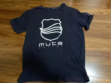 muta MARINE 로고 T셔츠 블랙