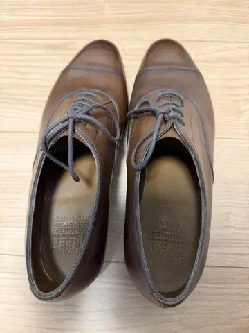 미사용 새상품 에드워드 그린 첼시 E202 8.5 브라운